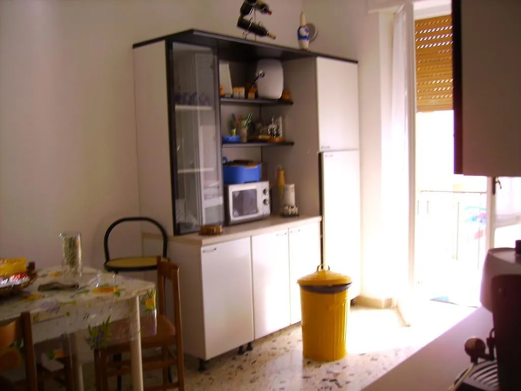 Alojamento de Acomodação e Pequeno-almoço B&B Da Gigi Alghero