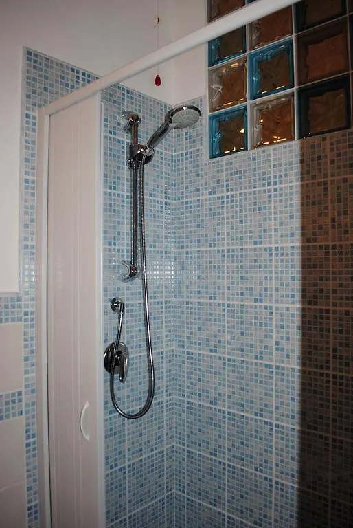 B&B Da Gigi Alghero Alojamento de Acomodação e Pequeno-almoço
